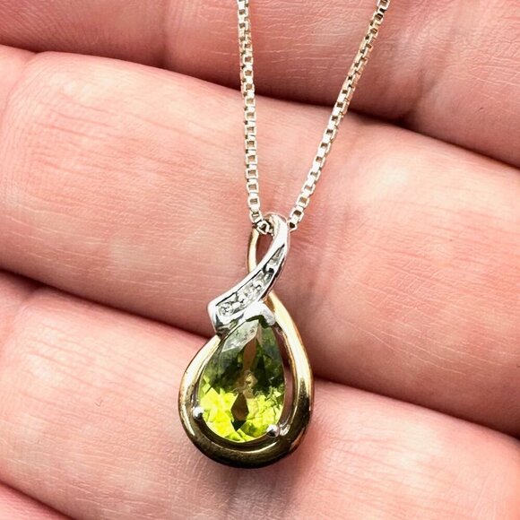 10K 925 Sterling Silver Green Prasiolite Teardrop Pendant Sterling 16" Necklace - Picture 1 of 4